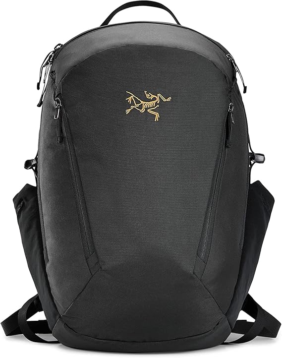 Arc'teryx Mantis 26 Backpack | Highly Versatile 26L Daypack | Black, One Size
